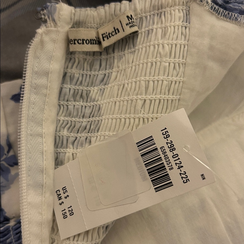 A&F Floral Puff Sleeve Maxi Dress - Picture 6 of 6